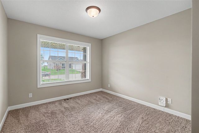 517 28th Street SE, Altoona, IA 50009