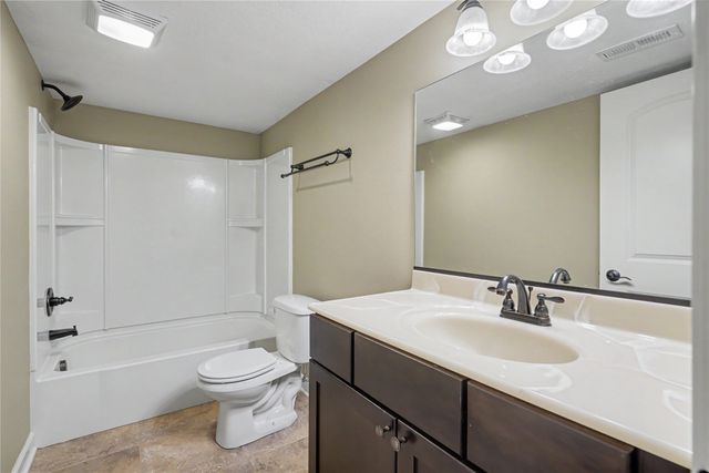 517 28th Street SE, Altoona, IA 50009