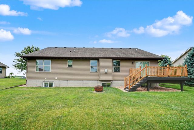 517 28th Street SE, Altoona, IA 50009