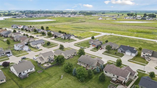 517 28th Street SE, Altoona, IA 50009
