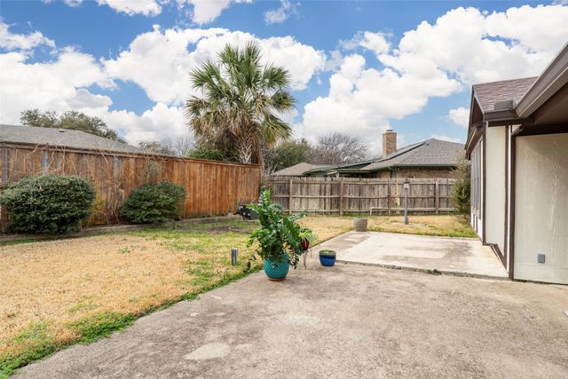 4345 Willow Way Road, Fort Worth, TX 76133