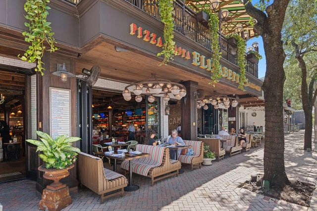 135 N Cannery Row Circle, Delray Beach, FL 33444