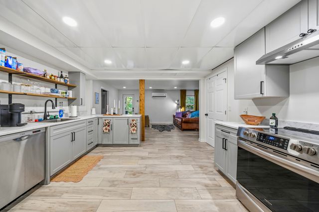 1152 White Mountain Ln, Antioch, TN 37013