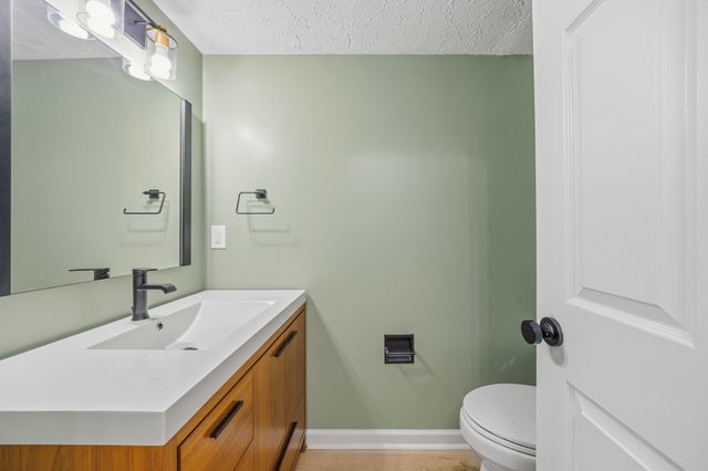 1152 White Mountain Ln, Antioch, TN 37013