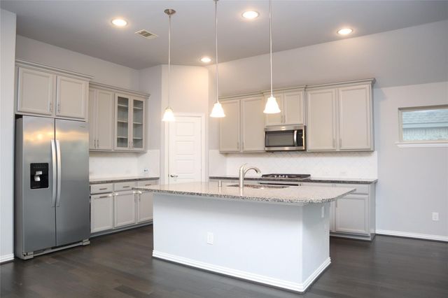 4553 New Country Drive, Spring, TX 77386