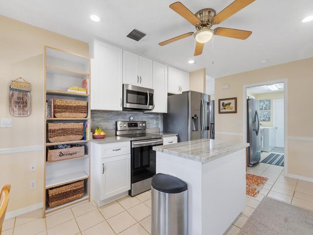 4375 GATOR TRACE Lane, Fort Pierce, FL 34982