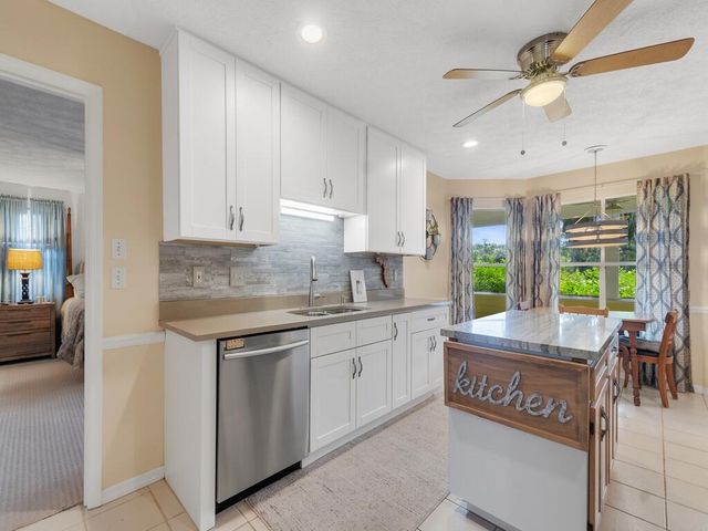 4375 GATOR TRACE Lane, Fort Pierce, FL 34982