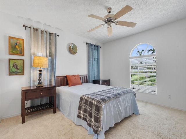 4375 GATOR TRACE Lane, Fort Pierce, FL 34982