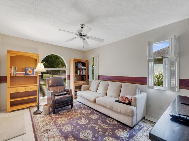 4375 GATOR TRACE Lane, Fort Pierce, FL 34982