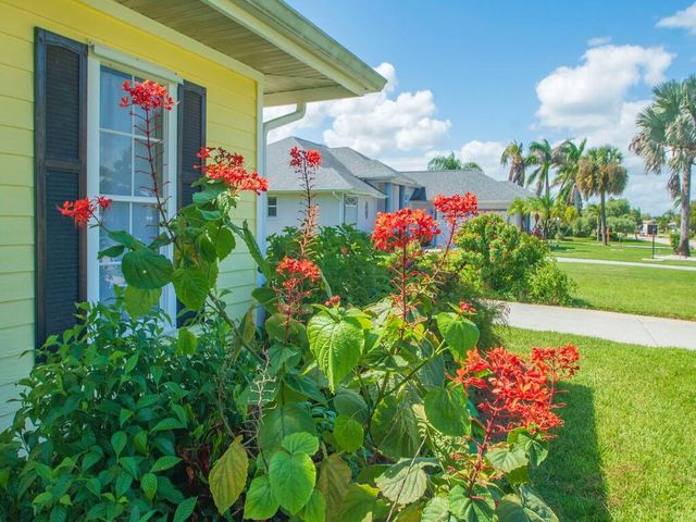 4375 GATOR TRACE Lane, Fort Pierce, FL 34982