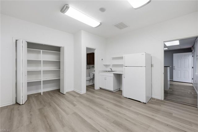 2303 Pruden BLVD, Suffolk, VA 23434