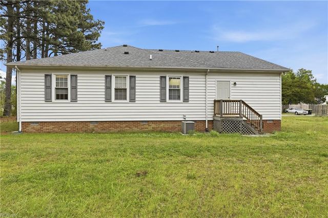 2303 Pruden BLVD, Suffolk, VA 23434