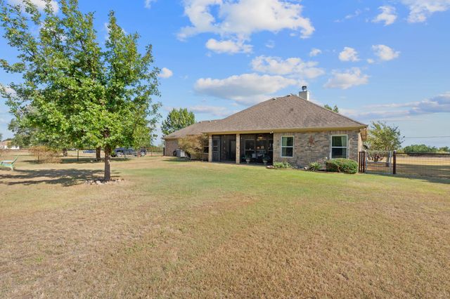 1206 Long MDW, Salado, TX 76571