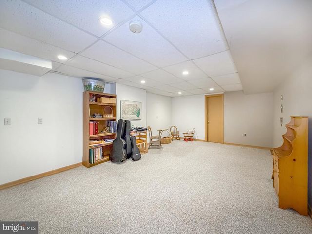 766 EISENHAUER DR, Telford, PA 18969