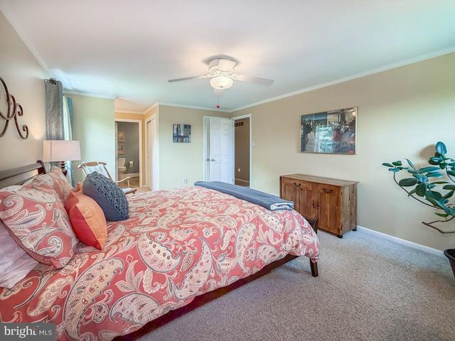 766 EISENHAUER DR, Telford, PA 18969