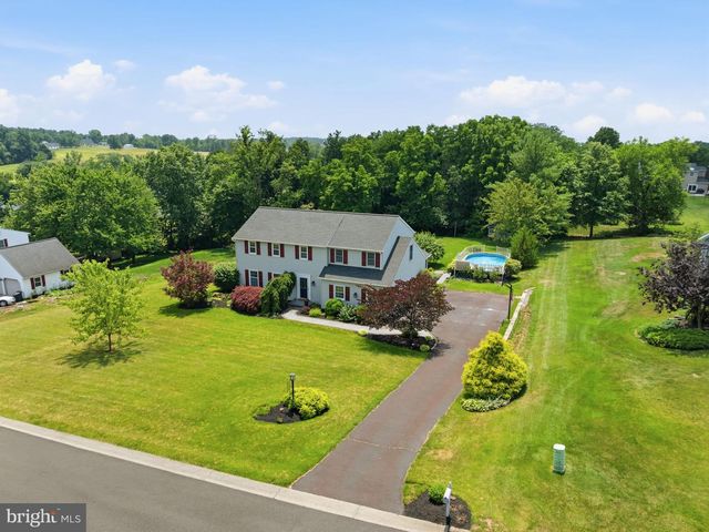 766 EISENHAUER DR, Telford, PA 18969
