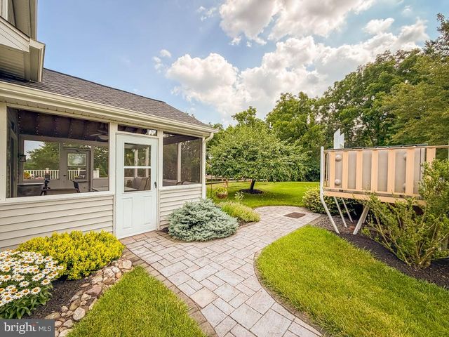 766 EISENHAUER DR, Telford, PA 18969
