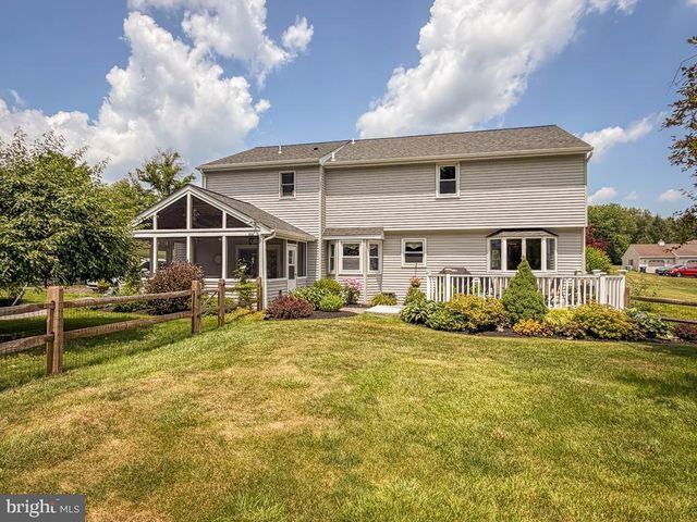766 EISENHAUER DR, Telford, PA 18969