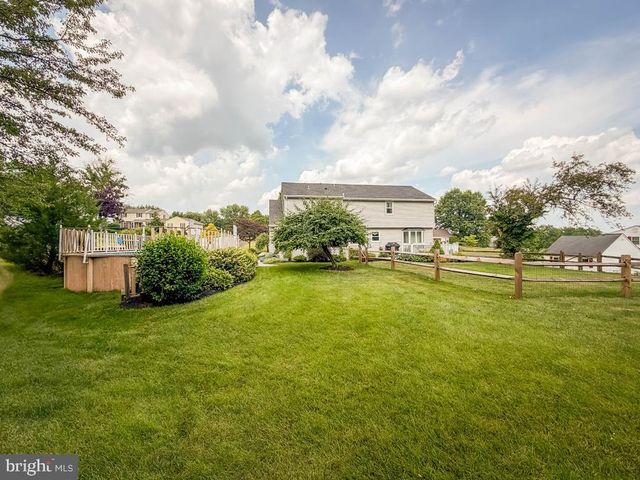 766 EISENHAUER DR, Telford, PA 18969