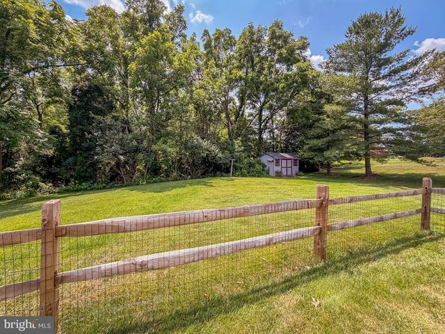 766 EISENHAUER DR, Telford, PA 18969