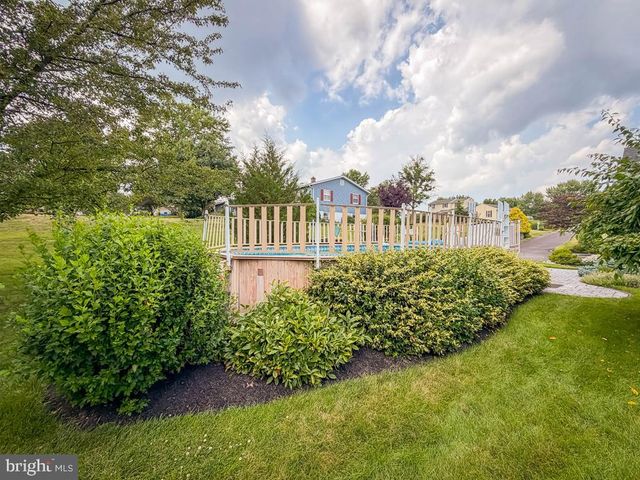 766 EISENHAUER DR, Telford, PA 18969