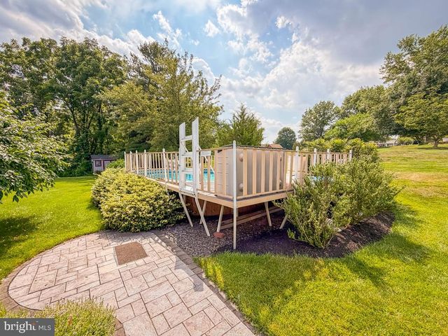 766 EISENHAUER DR, Telford, PA 18969