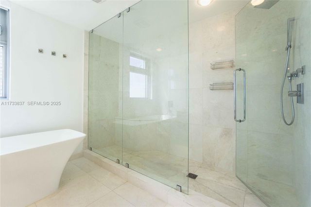17301 Biscayne Boulevard 207, North Miami Beach, FL 33160