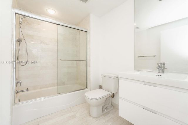 17301 Biscayne Boulevard 207, North Miami Beach, FL 33160