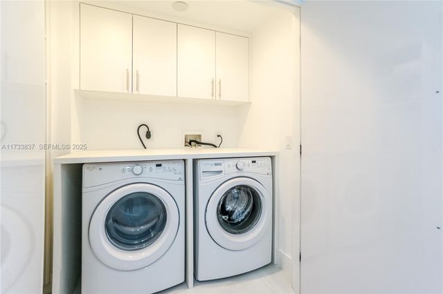 17301 Biscayne Boulevard 207, North Miami Beach, FL 33160