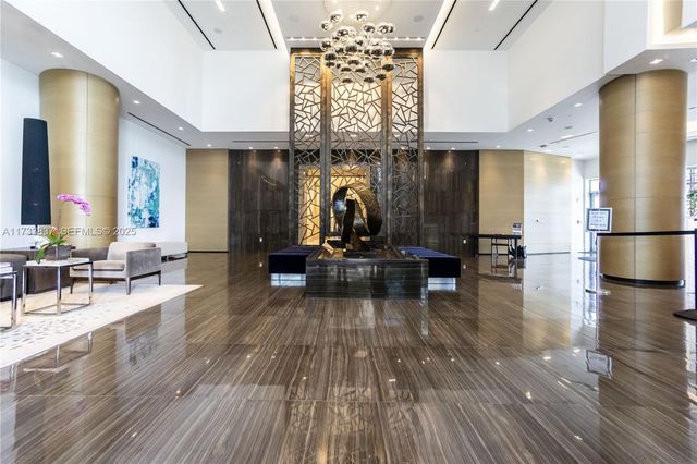 17301 Biscayne Boulevard 207, North Miami Beach, FL 33160