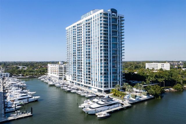 17301 Biscayne Boulevard 207, North Miami Beach, FL 33160