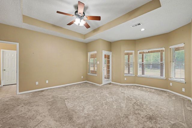 1018 Mesquite Drive, Magnolia, TX 77354