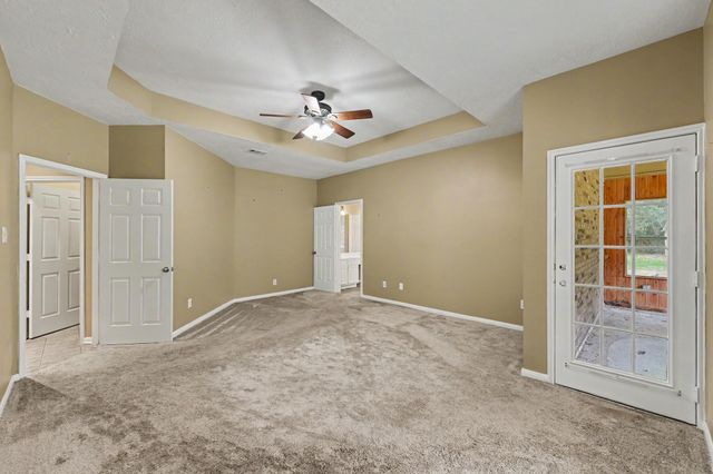 1018 Mesquite Drive, Magnolia, TX 77354
