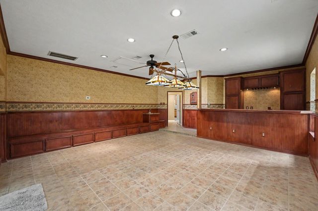 1018 Mesquite Drive, Magnolia, TX 77354