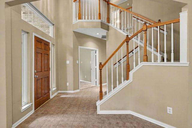 1018 Mesquite Drive, Magnolia, TX 77354
