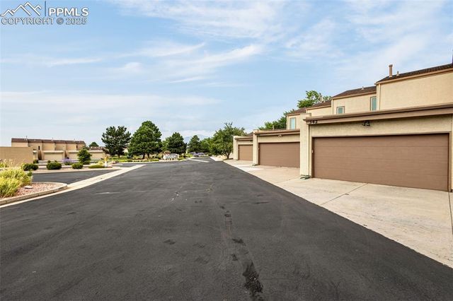 342 Mission Hill Way, Colorado Springs, CO 80921