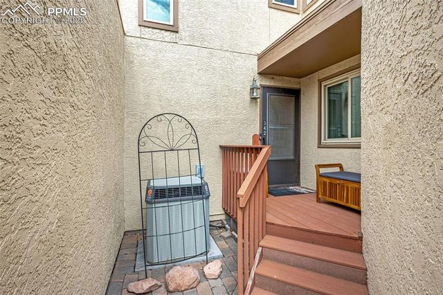 342 Mission Hill Way, Colorado Springs, CO 80921