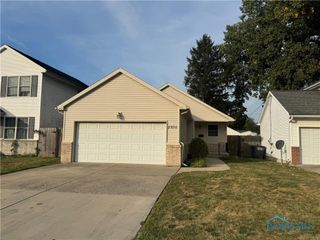 2930 S Byrne Road, Toledo, OH 43614