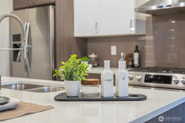 16343 Main View Lane NE, Duvall, WA 98019