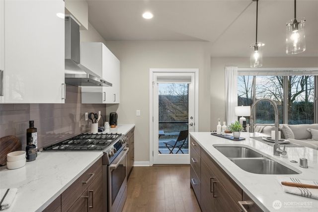 16343 Main View Lane NE, Duvall, WA 98019