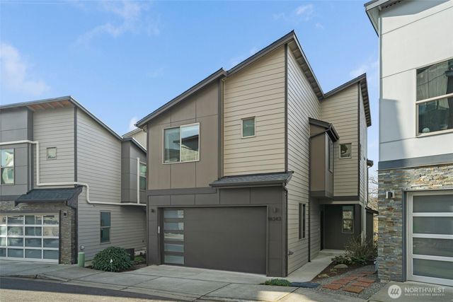 16343 Main View Lane NE, Duvall, WA 98019