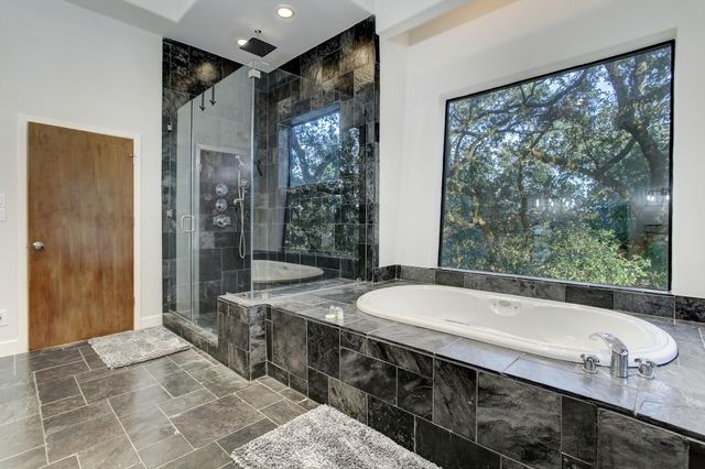 5002 Milam, Houston, TX 77006