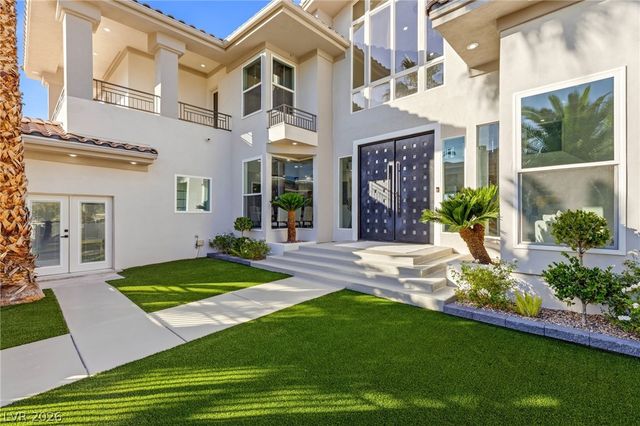 2058 Troon Drive, Henderson, NV 89074