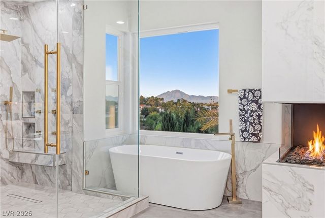 2058 Troon Drive, Henderson, NV 89074
