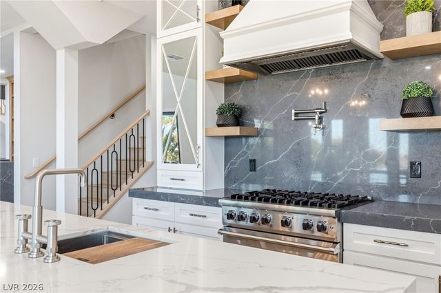 2058 Troon Drive, Henderson, NV 89074