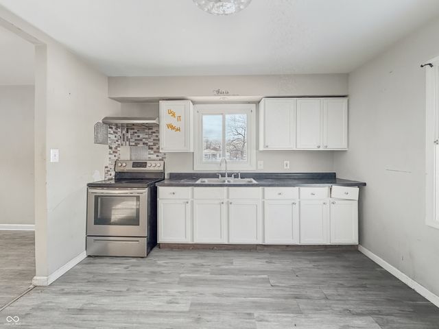 3551 N Parker Avenue, Indianapolis, IN 46218