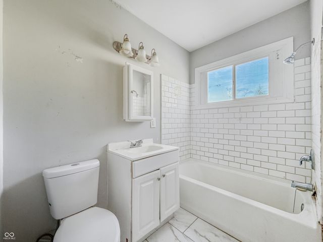 3551 N Parker Avenue, Indianapolis, IN 46218