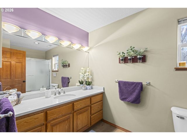 17809 Ne MARINE Dr C3, Portland, OR 97230
