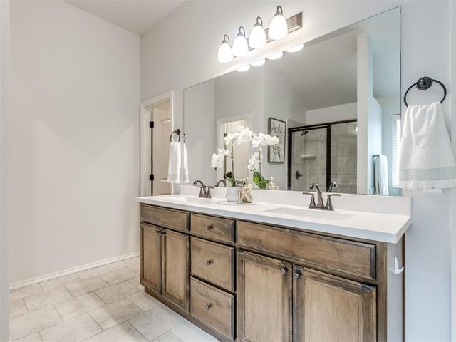 18101 Jimenez Drive, Edmond, OK 73012