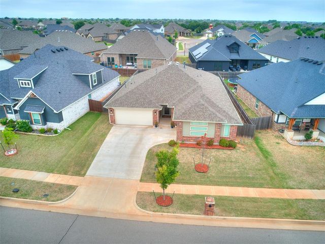 18101 Jimenez Drive, Edmond, OK 73012
